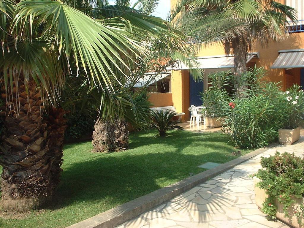 Residence La Catalane Saint-Cyprien  Eksteriør billede